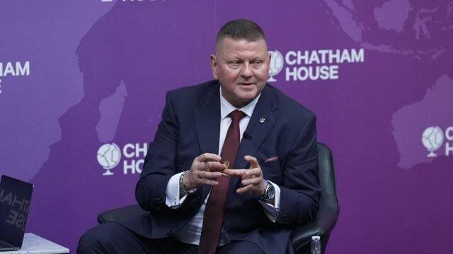    «Сил остановить войну ни у одной страны нет». Залужный отказался от участия в выборах президента