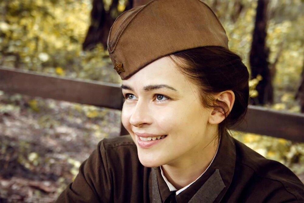    Юлия Пересильд создала на экране образ легендарной женщины-снайпера Людмилы Павличенко. Кадр из фильма «Битва за Севастополь»