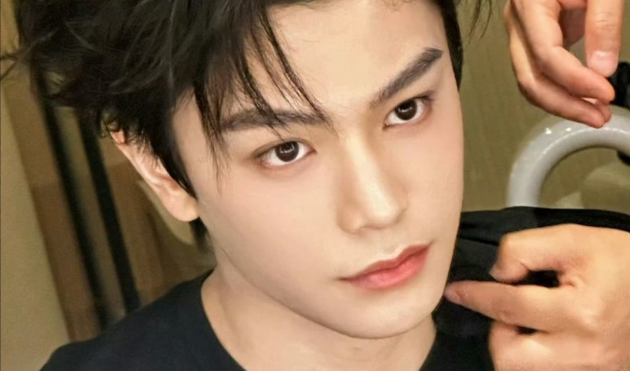 Натуральная харизма без фильтров: как Дин Юйси стал „авторитетом“ в сети