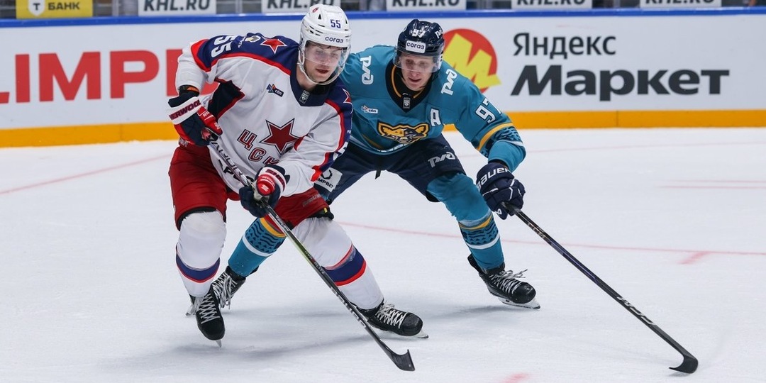 «Просим болельщиков отнестись с пониманием». Матч ХК «Сочи» и ЦСКА стартовал с задержкой из-за угрозы атаки БПЛА