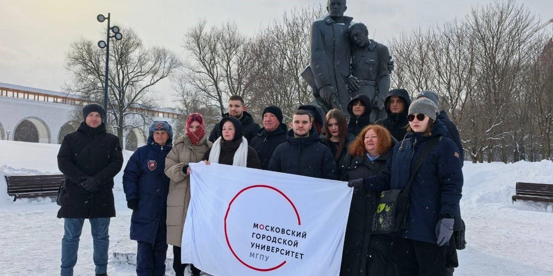 День защитника Отечества: история праздника и мемориальная акция