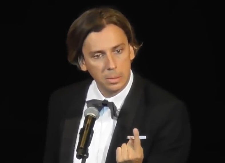 Фото: Prt Scr youtube.com / Andrew S.