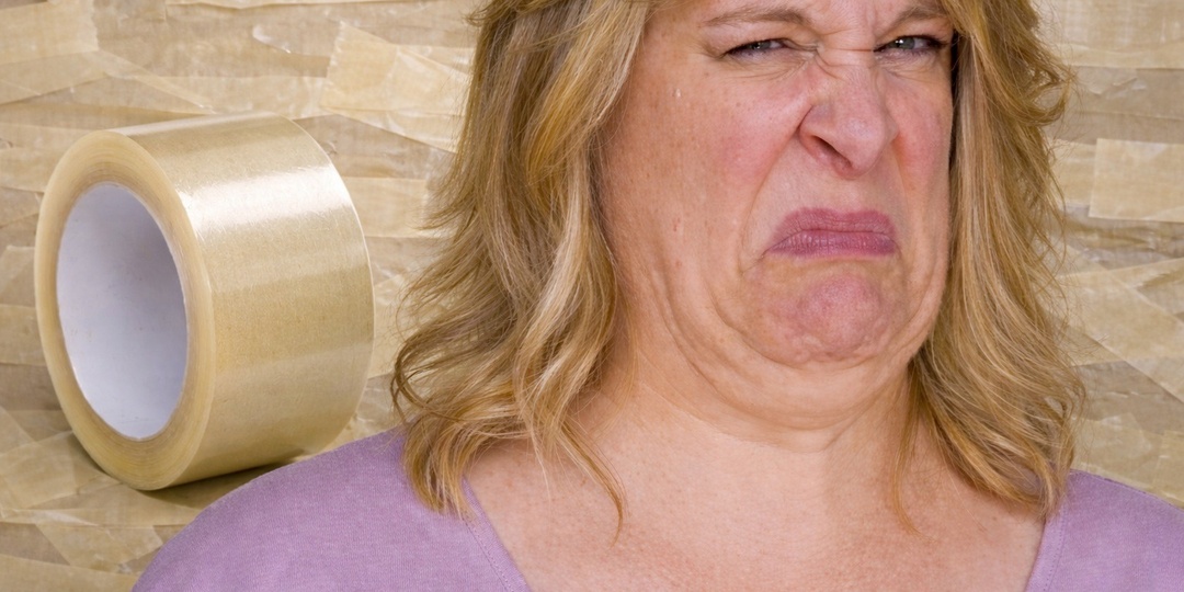 Почему скотч так противно скрипит при отклеивании: ученые нашли объяснение