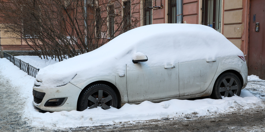 В России хотят создать резерв для уборки снега, куда войдут безработные и самозанятые