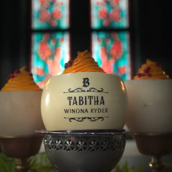     Вайнона Райдер, Крис Сарандон и Ноа Тейлор снимаются в третьем сезоне «Уэнсдей»