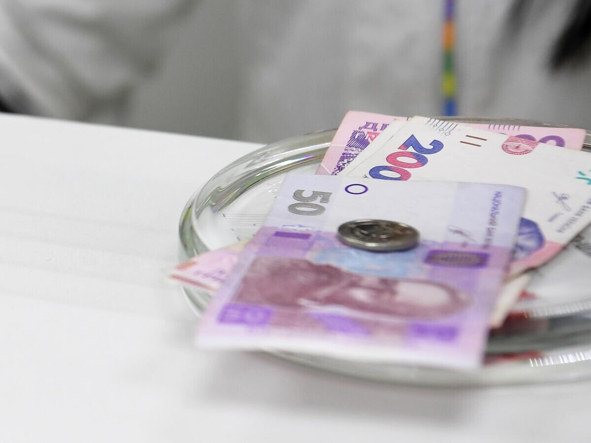    Продажа лекарств в аптеке | © РИА Новости / Максим Богодвид