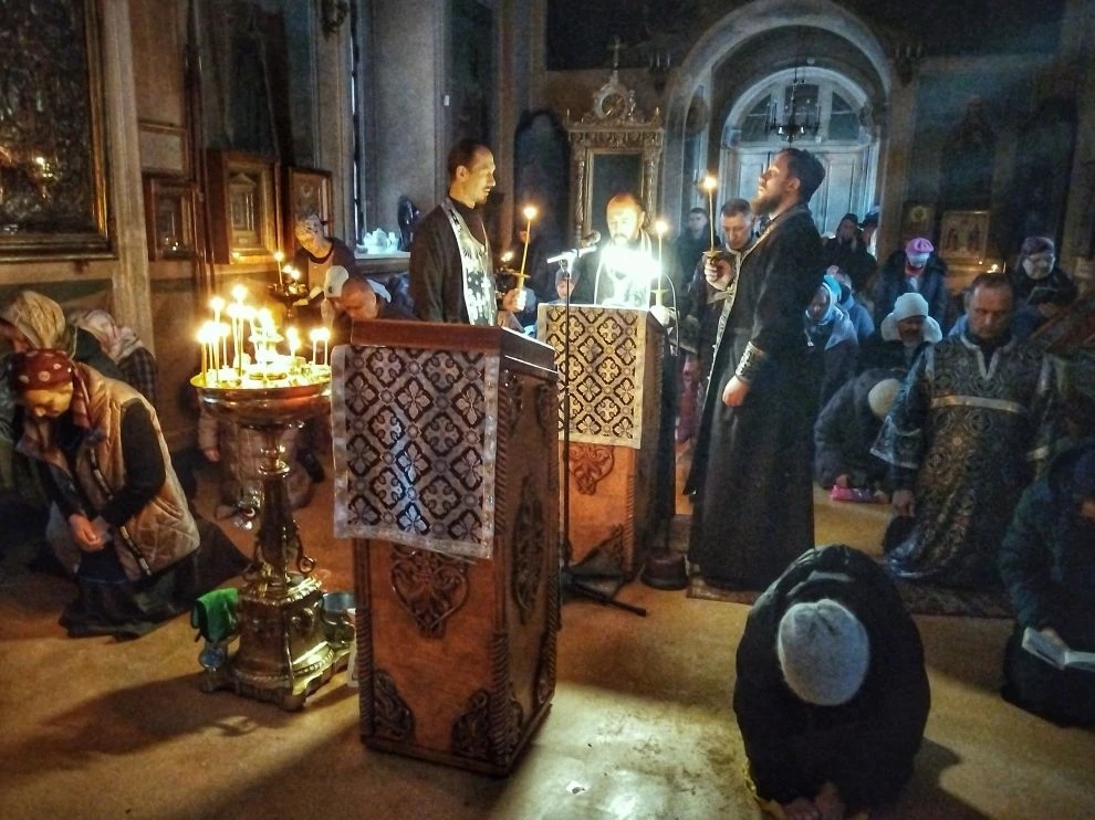 Чтение канона святого Андрея Критского в Скорбященском храме г. Клина. Фото Ирины Ермакович