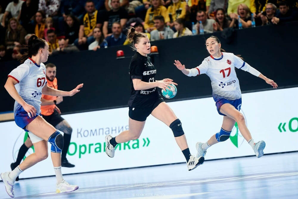    Лучшая левая крайняя прошлого сезона Кристина Кожокарь