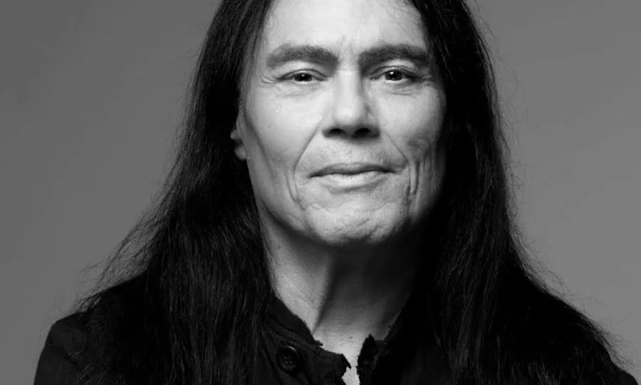 Тони Кэри: свобода, или стадионы