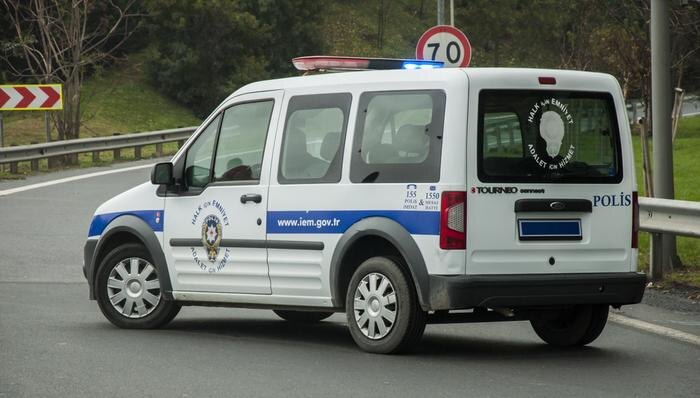 Обложка © Shutterstock / FOTODOM / Resul Muslu