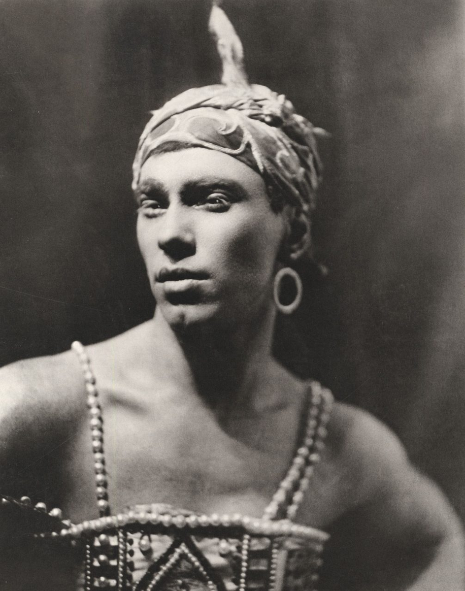 ТАНЦОВЩИК ВАЦЛАВ НИЖИНСКИЙ