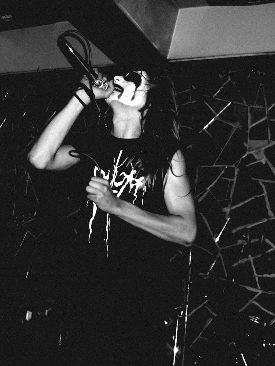 Официально фотоиз VK