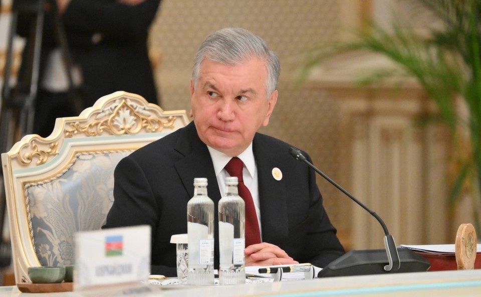    Президент Узбекистана наградил дворника, спасшего ребенка в Петербурге GLOBAL LOOK PRESS