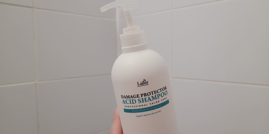 Корейский шампунь, который помогает реанимировать волосы: мой опыт с Lador Damage Protector Acid Shampoo