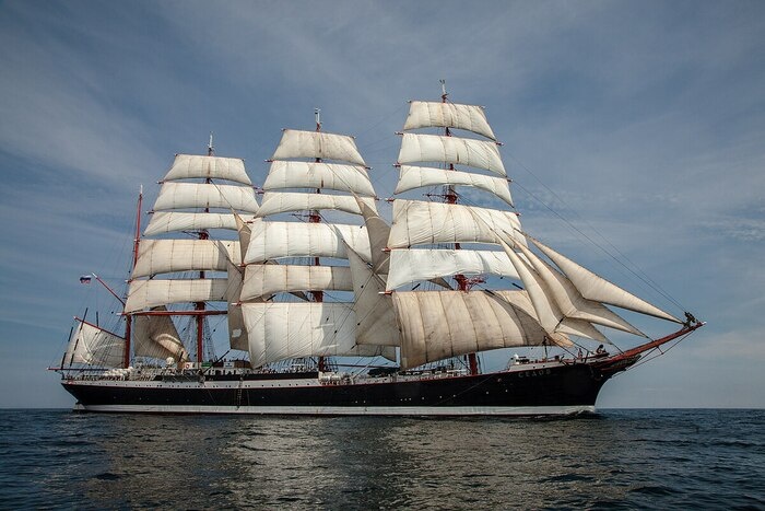 Парусный барк «Седов» когда-то был немецким кораблем Kommodore Johnsen. Фото: ikimedia.org