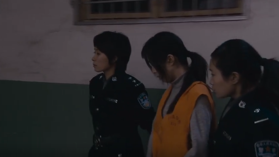  Кадр из фильма «Ночной поезд» (2007): У Хунъюянь, преступница и напарница героини