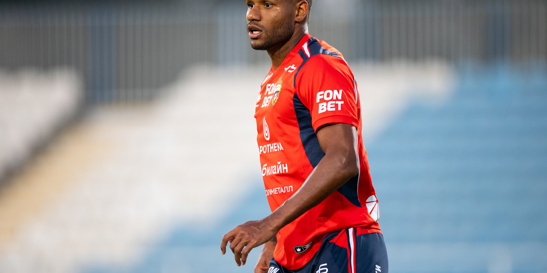 Оборона ЦСКА не справляется без Дивеева. Что придумает Челестини?