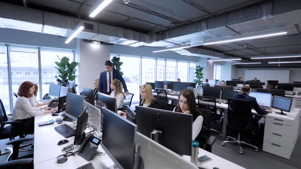    Офис работники