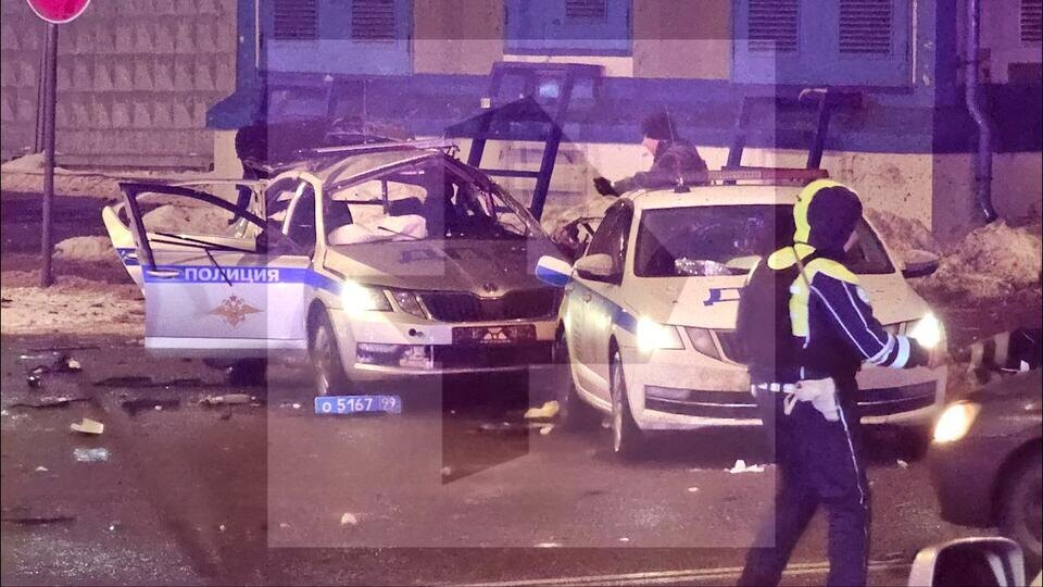     Число погибших в результате взрыва авто ГАИ в Москве увеличилось до двух РЕН ТВ