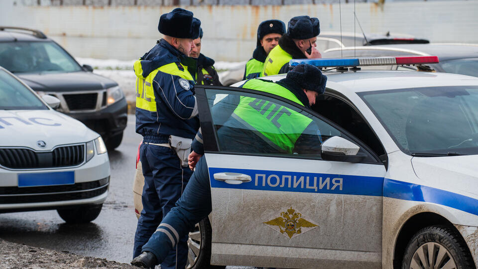     КамАЗ насмерть сбил ребенка в Петербурге Деловой Петербург/Ермохин Сергей