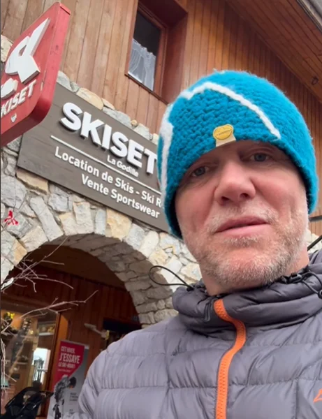 Майк Тиндалл, февральские школьные каникулы во Франции, 2026