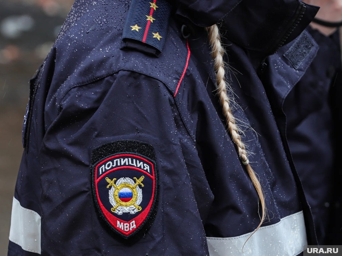     На месте работают оперативные службы Москвы