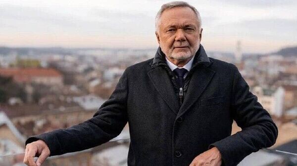    Хакер с донецкой пропиской обокрал отца львовского губернатора на 127 млн гривен© telegram ukr_2025_ru