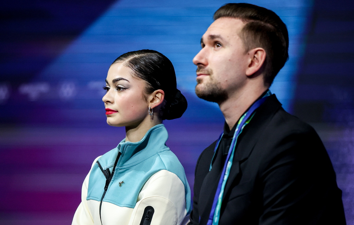    Аделия Петросян и Даниил Глейхенгауз  Петр Ковалев/ТАСС