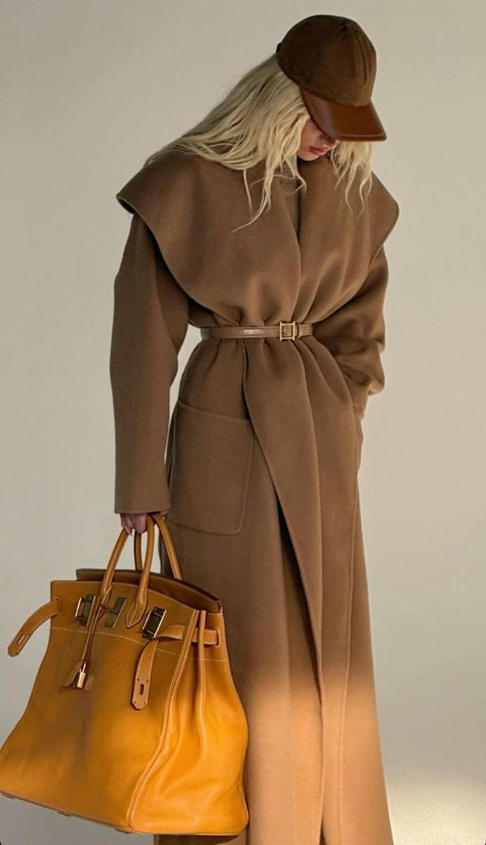 базовая вещь гардероба, которая сочетает элегантность с комфортом