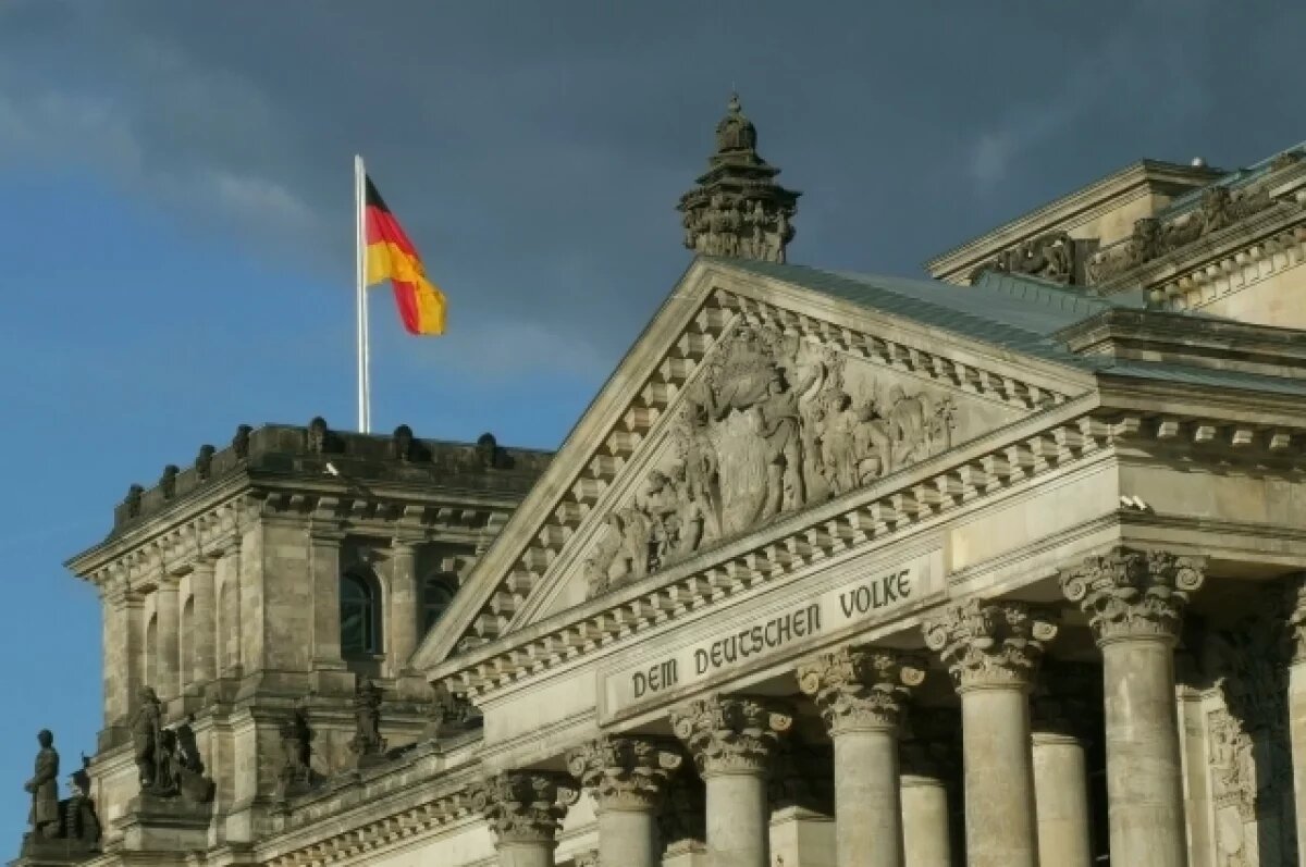    Аналитик Джонсон: Запад обманывает сам себя, заявляя об ослаблении России