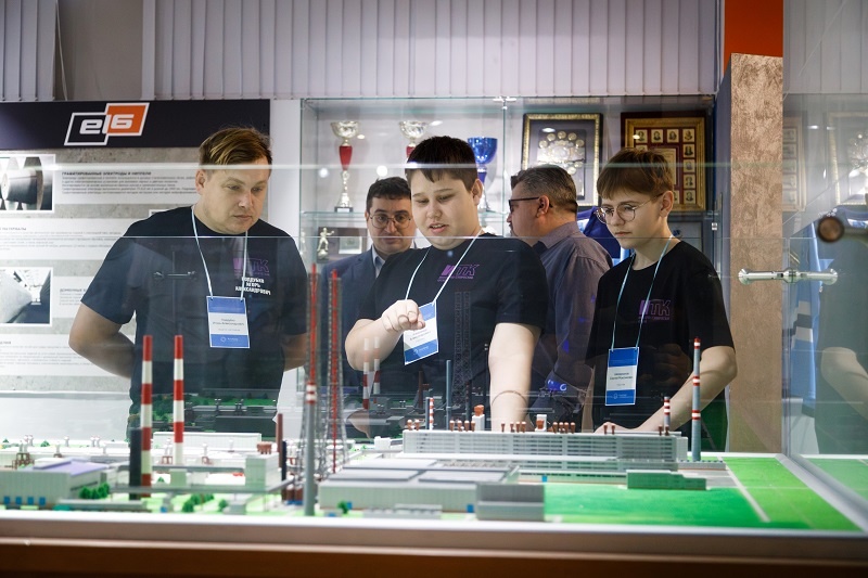    Фото пресс-службы Эл 6 Новосибирск