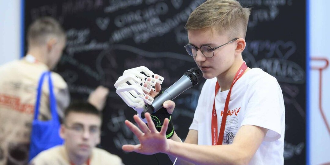 Как поддержать подростка в выборе профессии