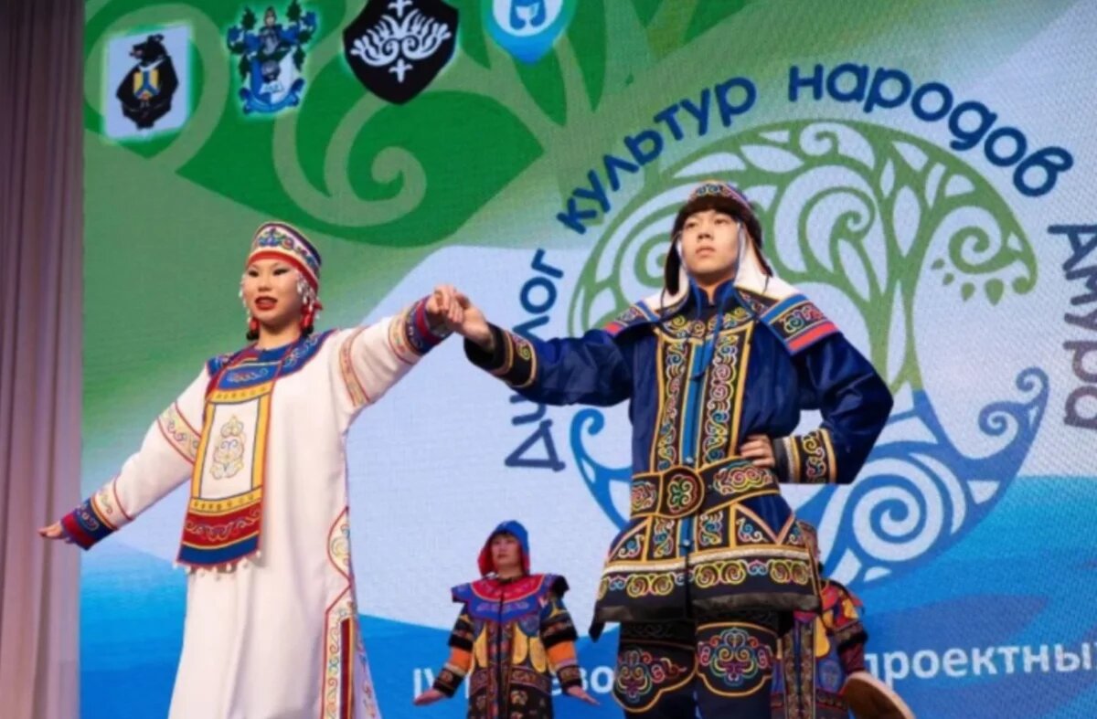    В Хабаровском крае впервые издали учебники по нанайской литературе