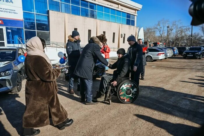  Церемония передачи ключей и документов / Фото: телеграм-канал Алексей Цыденов