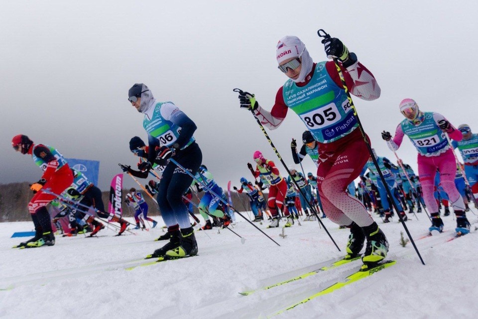    Сильнейшие лыжники страны поборются за медали на островных трассах. Фото: минспорта Сахалина