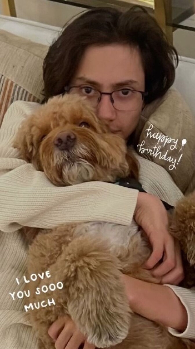    Дети Дженнифер Лопес, Эмма и Макс, родись в браке с певцом Марком Энтони. Источник: @jlo*