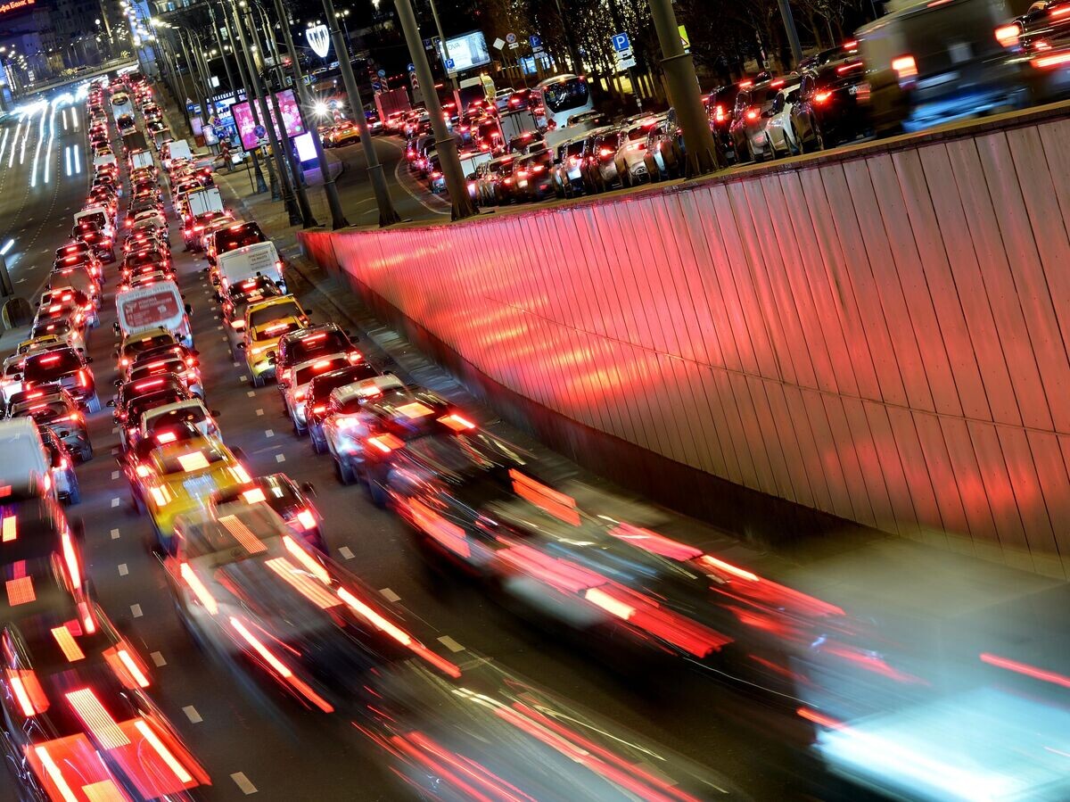    Автомобильное движение в Москве© РИА Новости . Алексей Никольский