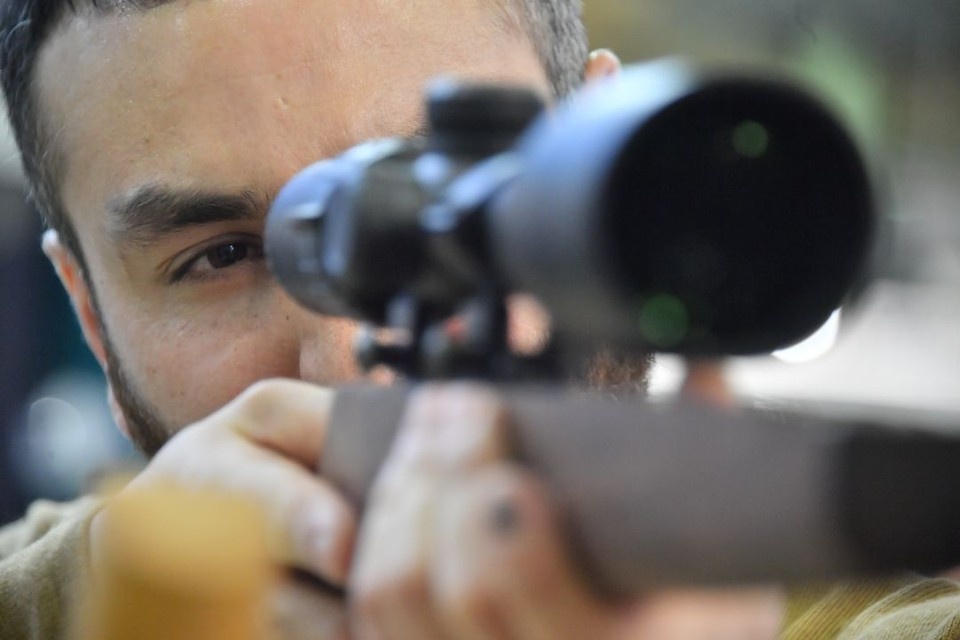    Мужчина охотился без разрешения, убил трех животных и ранил еще двух Владимир ВЕЛЕНГУРИН