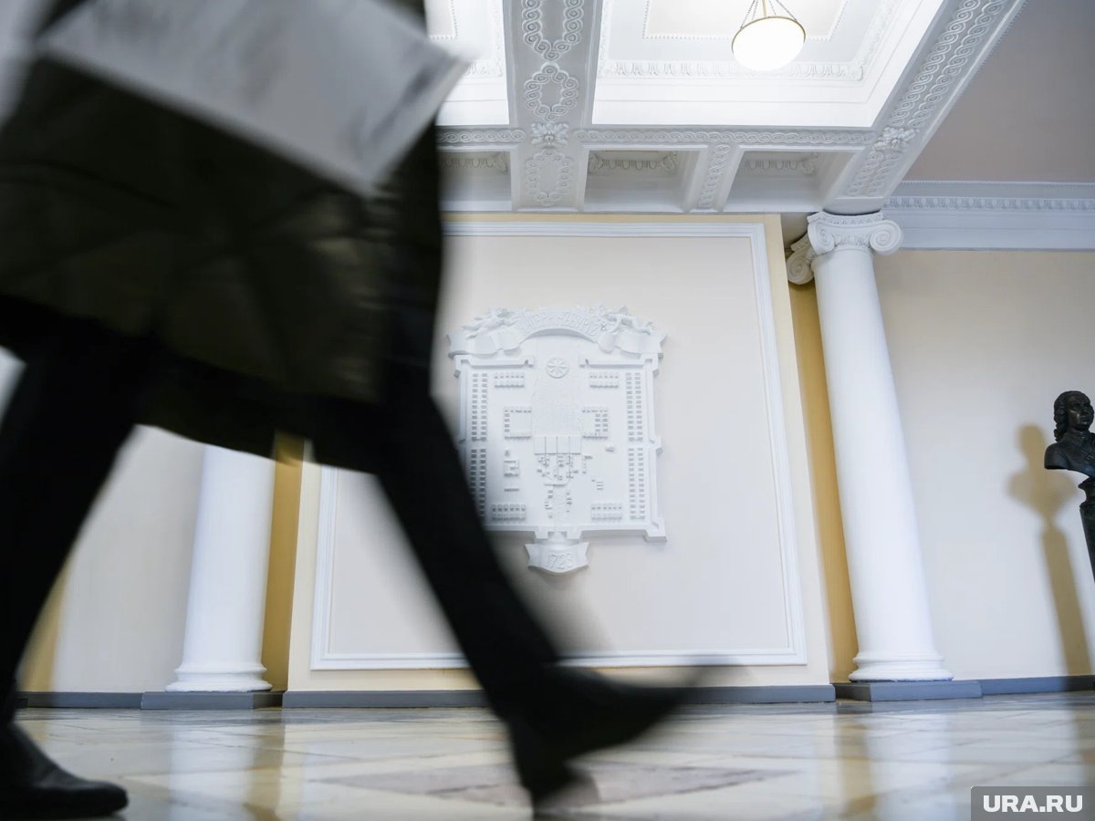    Орлов рассматривает несколько кандидатур на вакантную должность