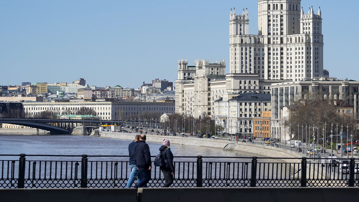    Москва весна погода АГН