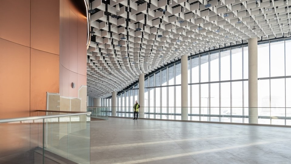 Стала известна дата открытия «Факел Арены» в Новом Уренгое. Ее озвучили в администрации