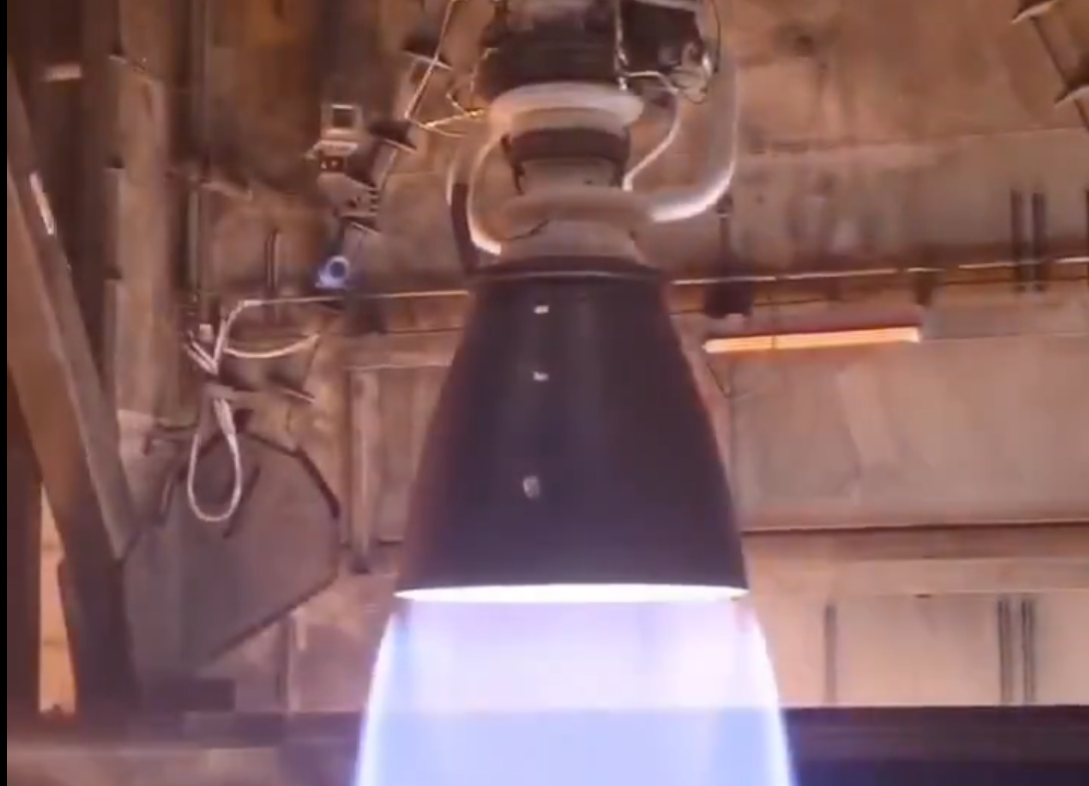 Кадр из видео SpaceX/DimaZeniuk  📷
