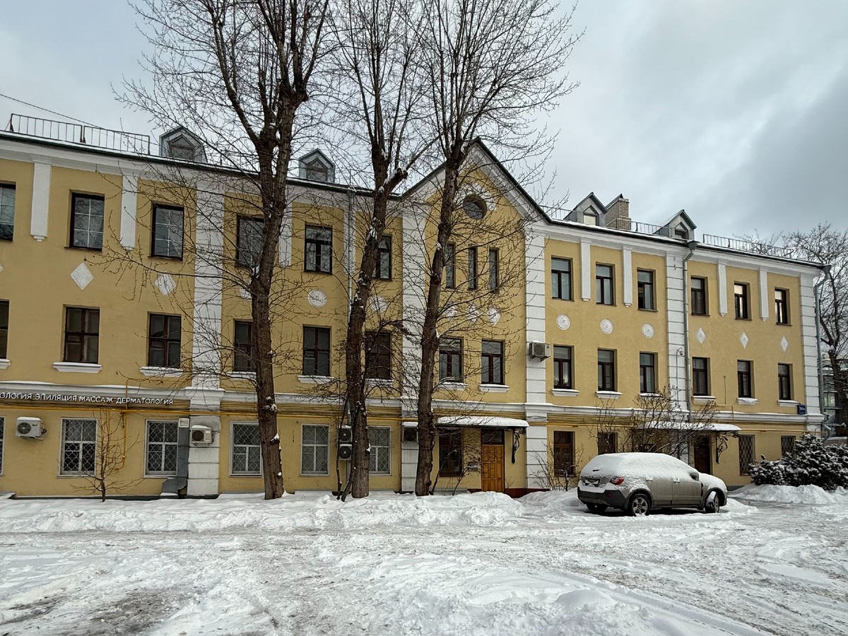 Фото автора канала. Городская усадьба Сысалина-Голофтеевых.