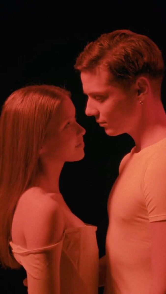    Ваня Дмитриенко и Аня Пересильд. Источник: @anka.peresild_*