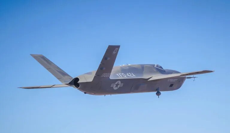 YFQ-42A. Фото ВВС США