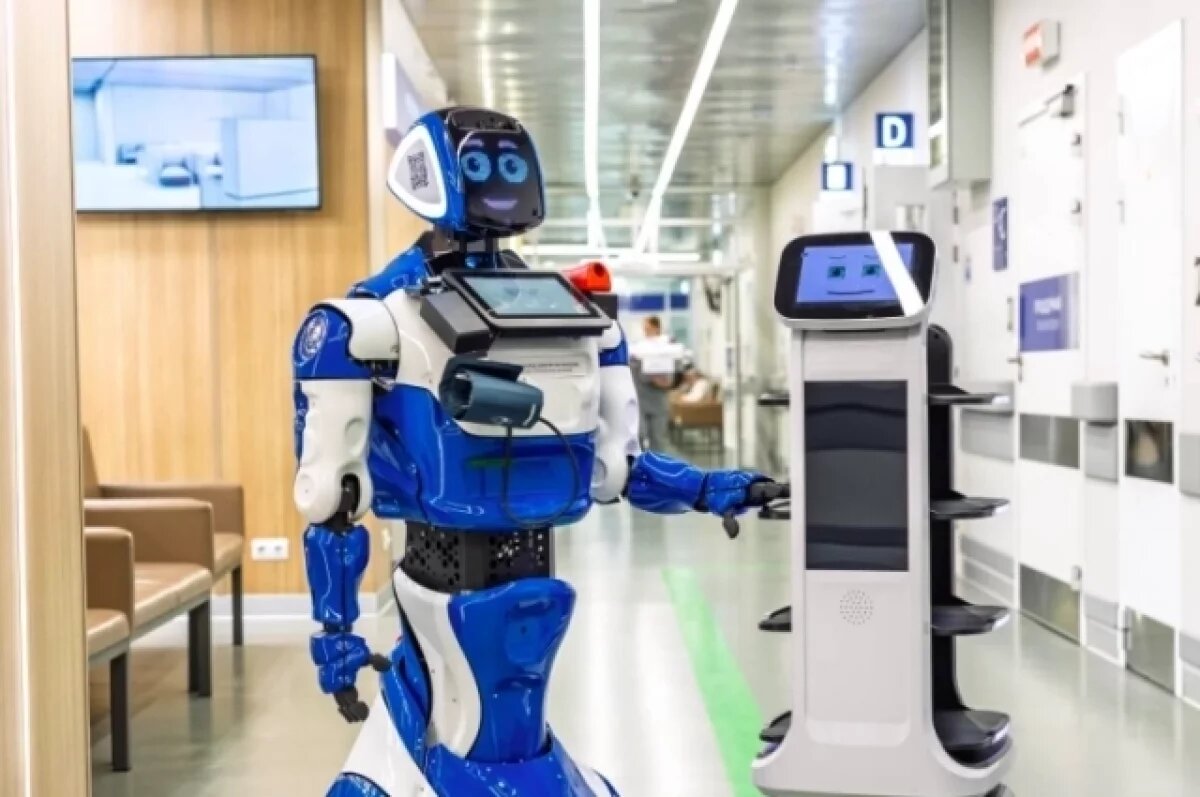    Собянин рассказал о роботах, которые трудятся в городских больницах