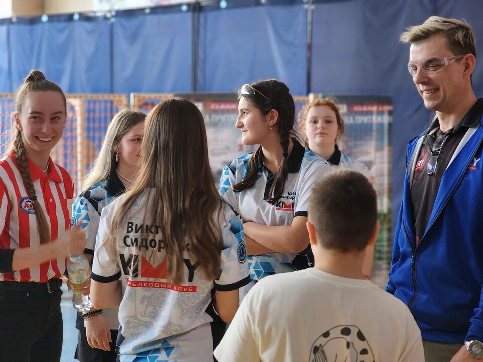     REGIONS / Елена Шумакова