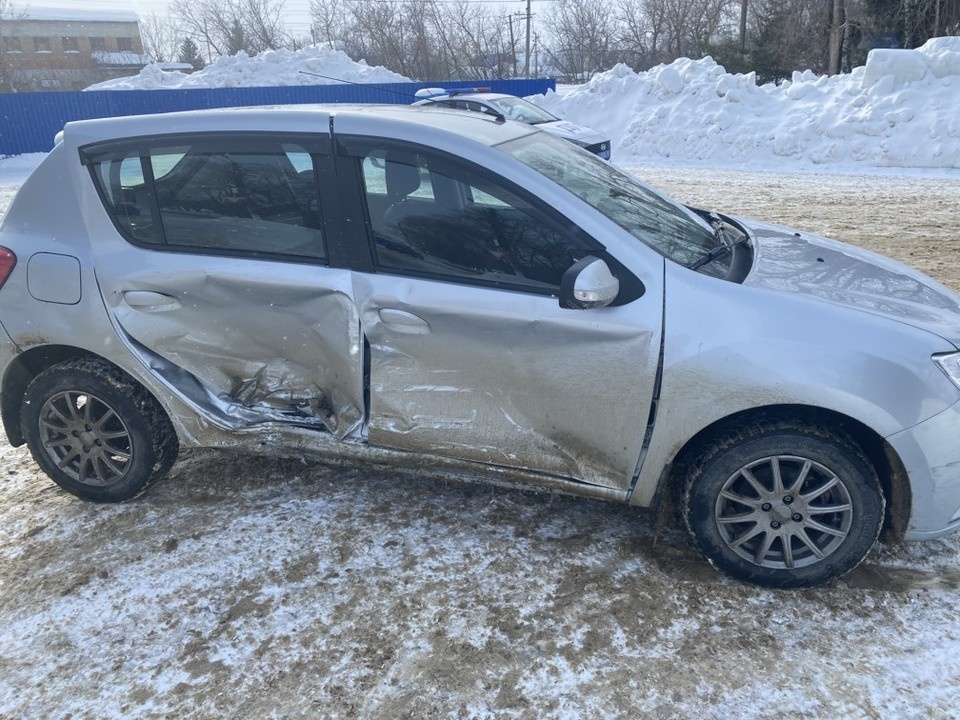    Водителя медики осмотрели на месте Пресс-служба УГИБДД по Тамбовской области
