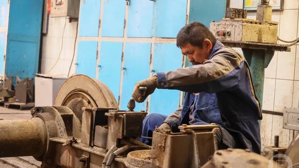 Самых недооцененных работников назвали волгоградцы