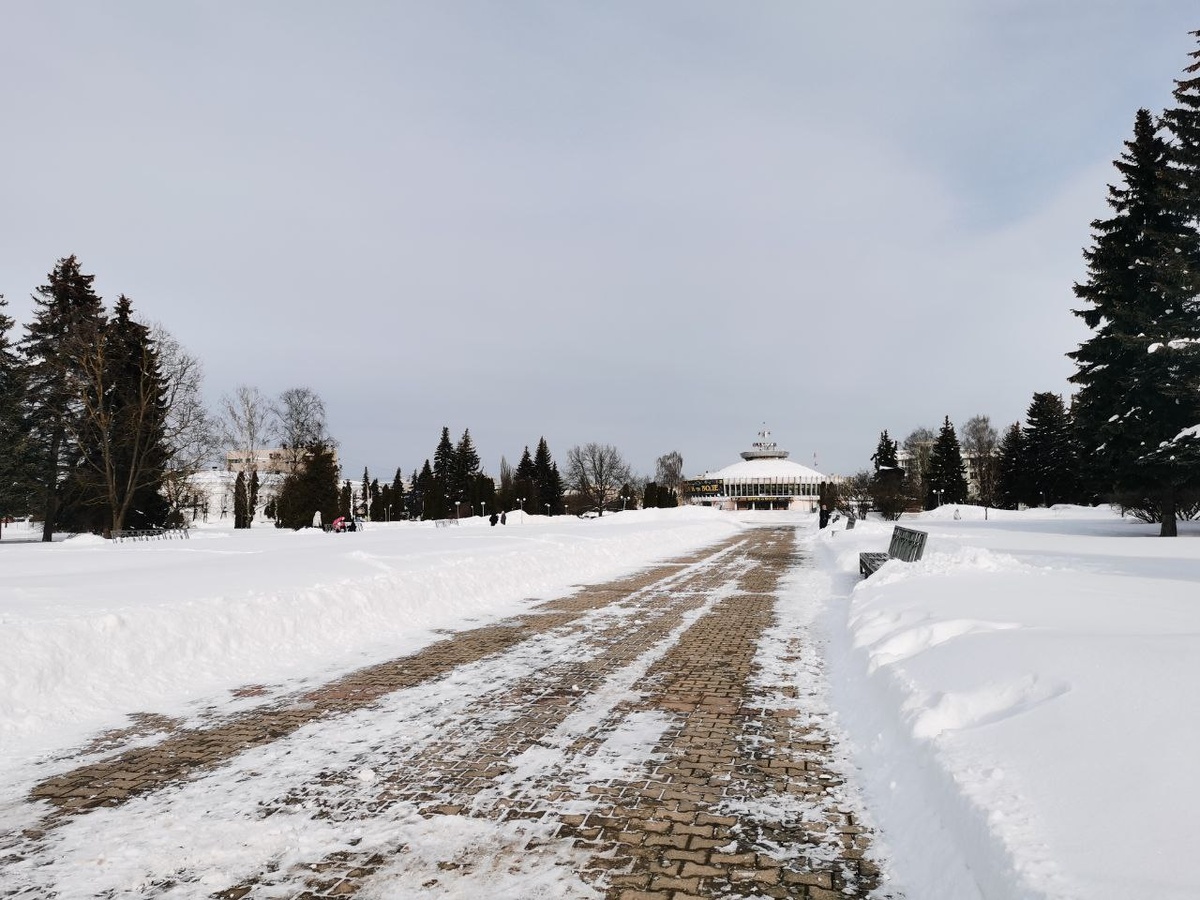 Площадь Мира зимой